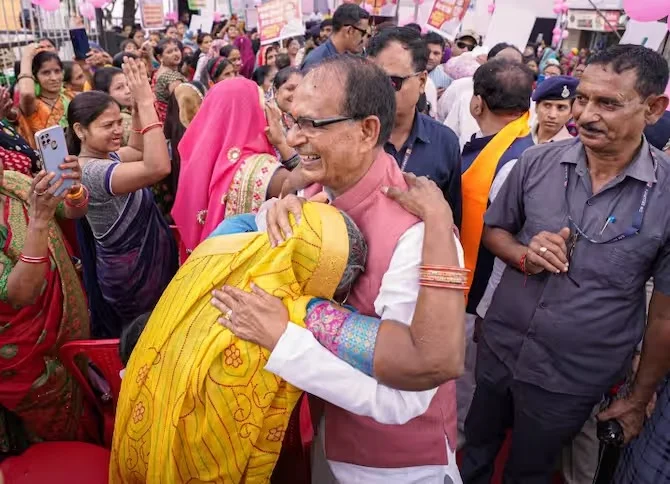 लाड़ली बहना योजना के बाद अब CM शिवराज शुरू करेंगे "लखपति बहना योजना"