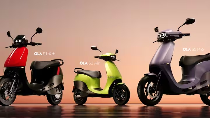 Ola Electric Scooter Discount Offer: ओला ने अपने इलेक्ट्रिक स्कूटर्स पर दी 25 हजार की भारी छूट, जाने कब तक मिलेगा ऑफर का लाभ
