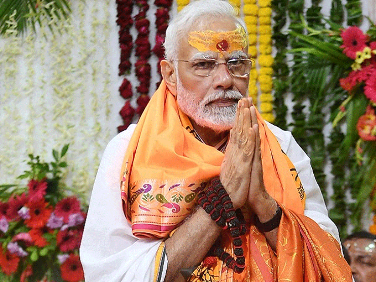 PM Modi Attacked INDIA Alliance In Varanasi: प्रधानमंत्री मोदी ने काशी में किया सनातन धर्म का बखान! जाति-धर्म की राजनीति से बचने की सलाह