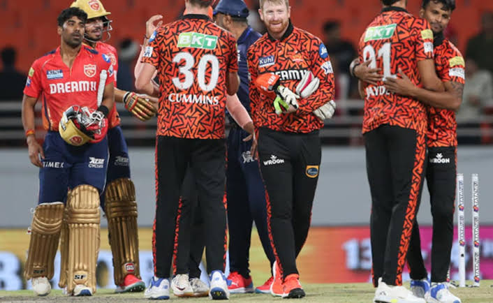Sunrisers Hyderabad IPL 2025 Auction: सनराइजर्स हैदराबाद की रिटेन लिस्ट मचा तहलका,,,23 करोड़ में खरीदा 5.25 करोड़ का खिलाड़ी