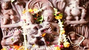 ujjain mahakal: नागपंचमी पर खुला वो मंदिर जो साल में बस एक दिन खुलता है – देखिए उज्जैन की आस्था की तस्वीरें