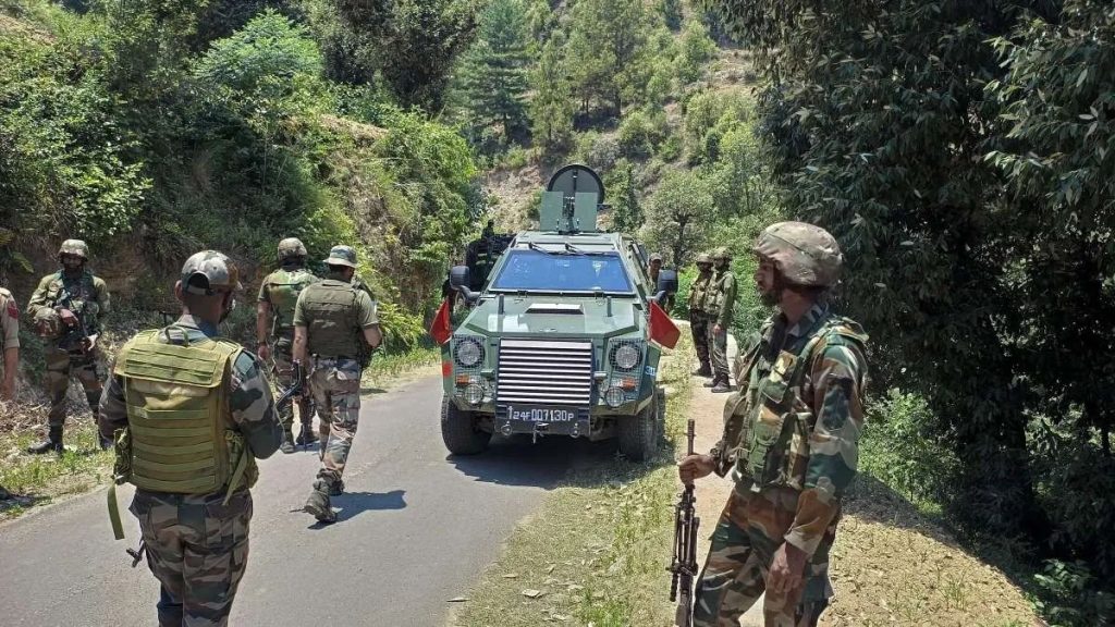 भक्तों की आस्था पर आतंकी हमला नाकाम!! 'ऑपरेशन महादेव' बना बाबा बर्फानी के भक्तों का रक्षक