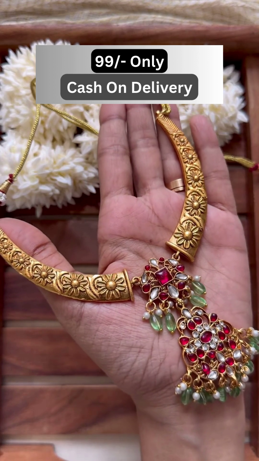 Floral Kundan Necklace Set with Red-Green Beads – Ethnic Imitation Jewelry for Festivals & Weddings - Image 2